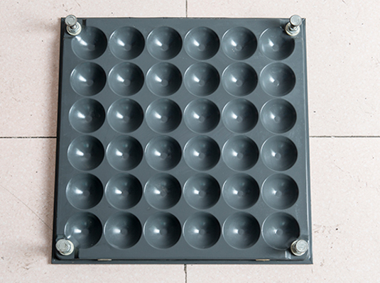 全鋼扣槽網(wǎng)絡(luò)地板